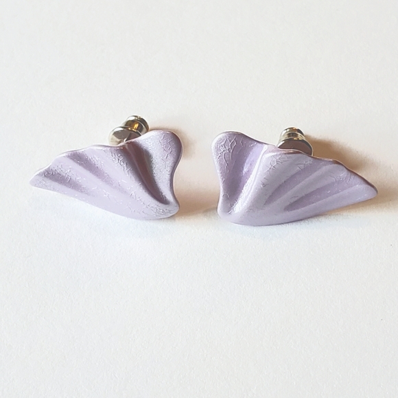 Metal Enamel Shell Earrings Vintage 2 pair - Picture 3 of 9